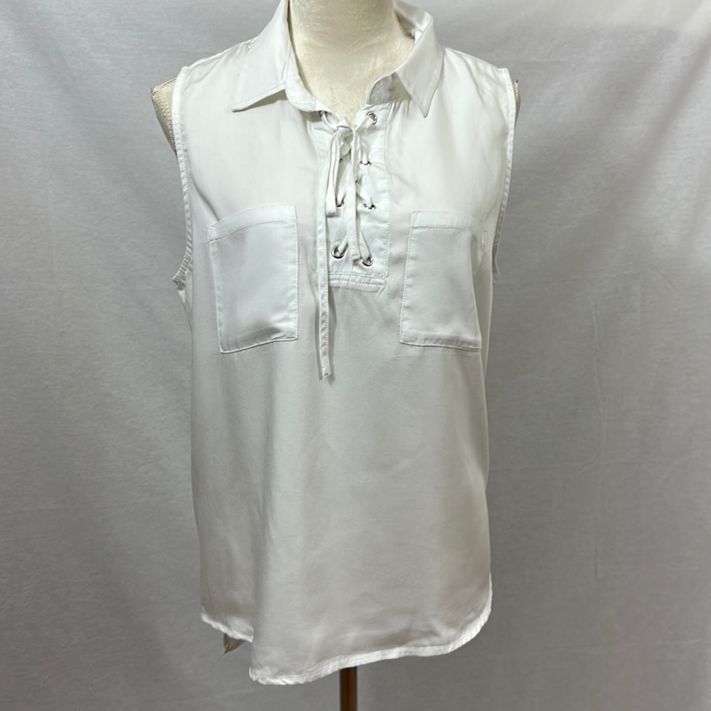 Velvet Heart white Tank Top-6024